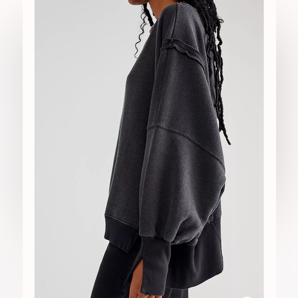 Free People Camden Oversized Pullover Size: S in Black - Picture 6 of 8